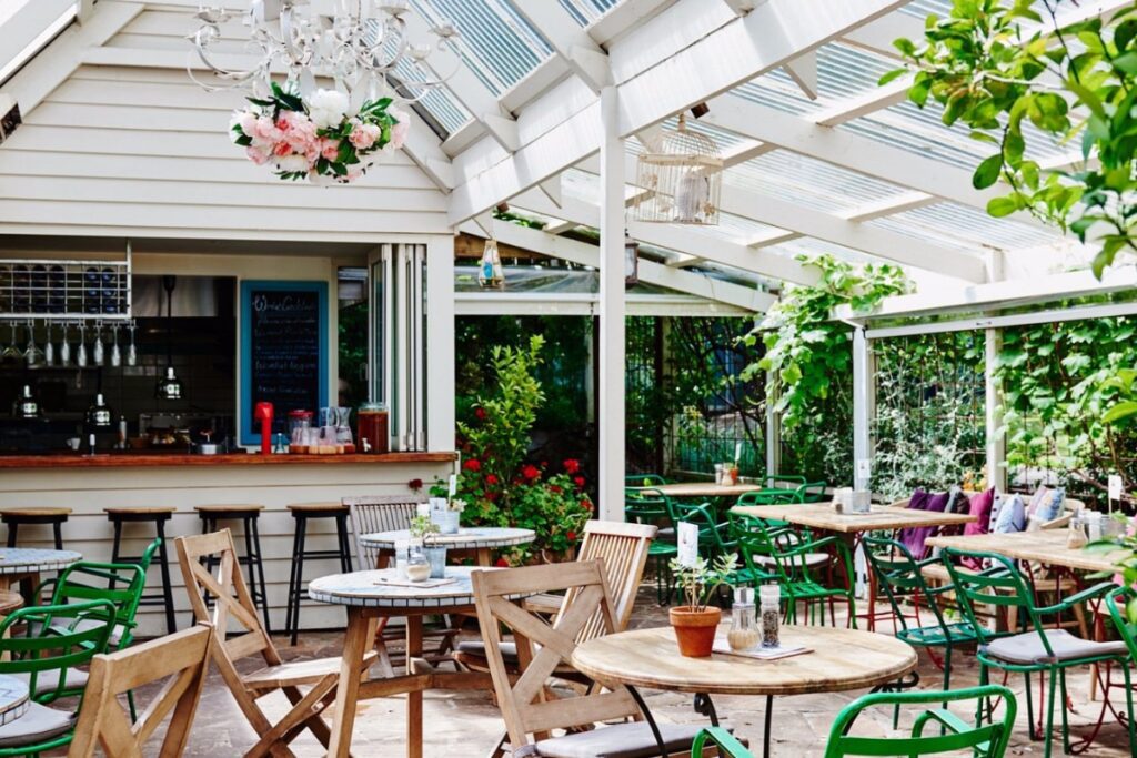 Wombat Hill Botanic Gardens and Cafe