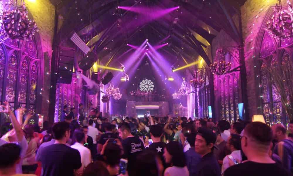 Nightlife Scene in Surfers Paradise