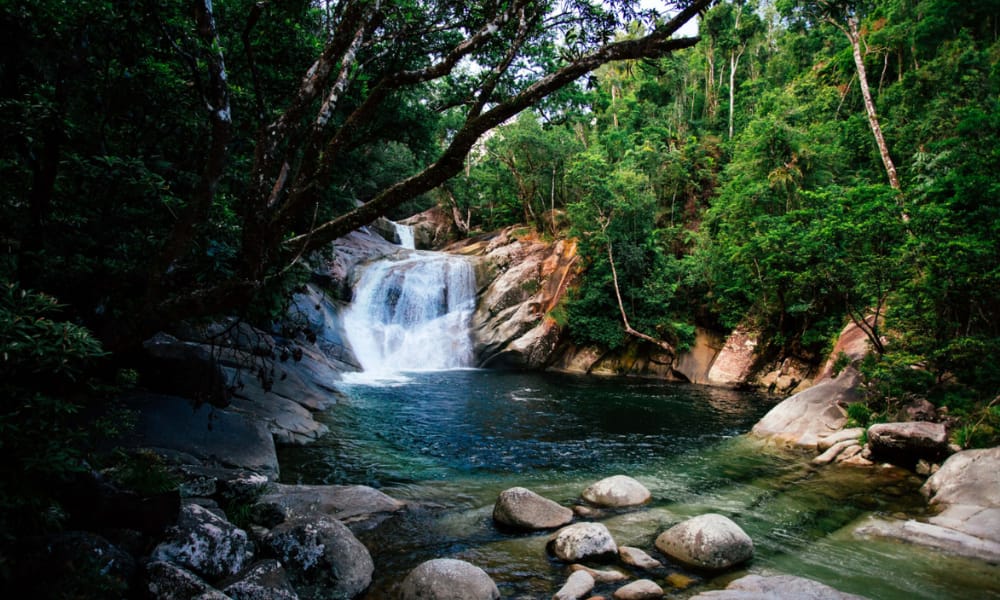 waterfalls in queensland