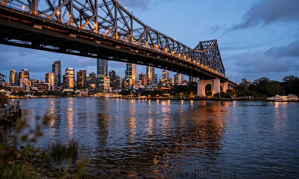 Brisbane city skyline with the Story Bridge over the Brisbane River at dusk