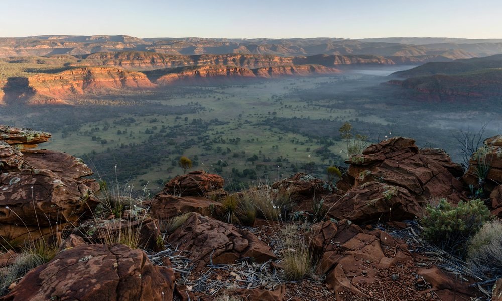 View across the Wilpena Pound basin from Wangara Lookout, Flinders Ranges
